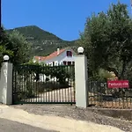 Apartament Pandora *